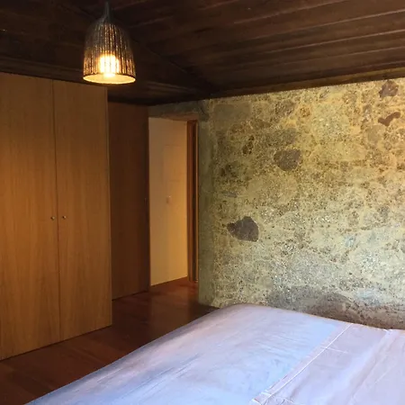 Отель Rural Alves - Braga - Casa Alves De Torneiros
