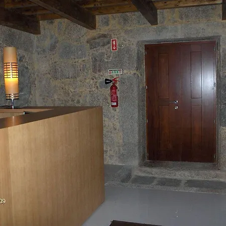 Hotel Rural Alves - Braga - Casa Alves De Torneiros Penso