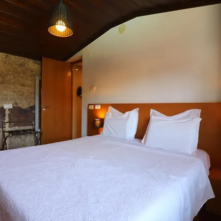 Rural Alves - Braga - Casa Alves De Torneiros Отель
