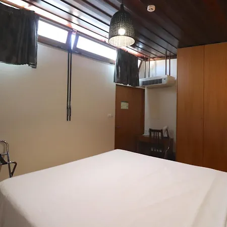 Отель Rural Alves - Braga - Casa Alves De Torneiros 4*