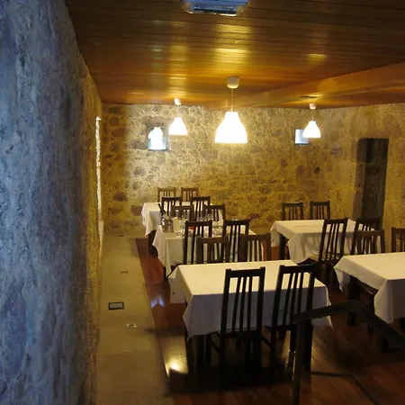 Rural Alves - Braga - Casa Alves De Torneiros Отель