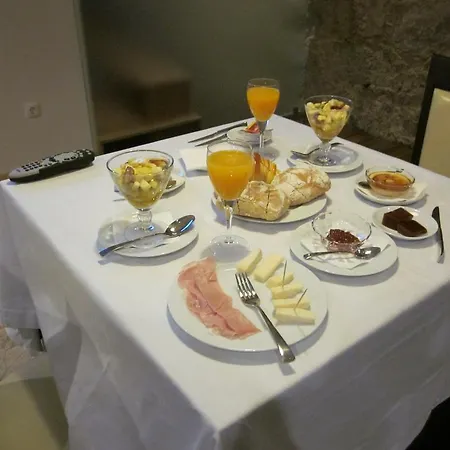 Rural Alves - Braga - Casa Alves De Torneiros 4*